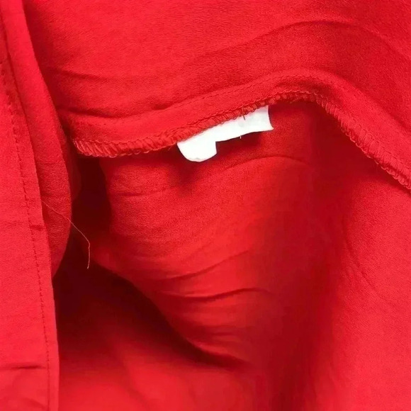 Joseph Ribkoff Off Shoulder Blouse.  Lipstick Red color.  Women’s size 20. - Picture 5 of 5